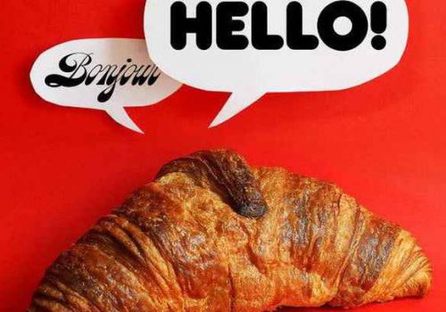 Ngày càng có nhiều người châu Âu nói tiếng Anh giỏi như người bản xứ, người Anh lợi hay thiệt?