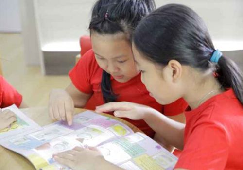 Bí quyết phụ huynh cần biết để giúp trẻ học tiếng Anh hiệu quả